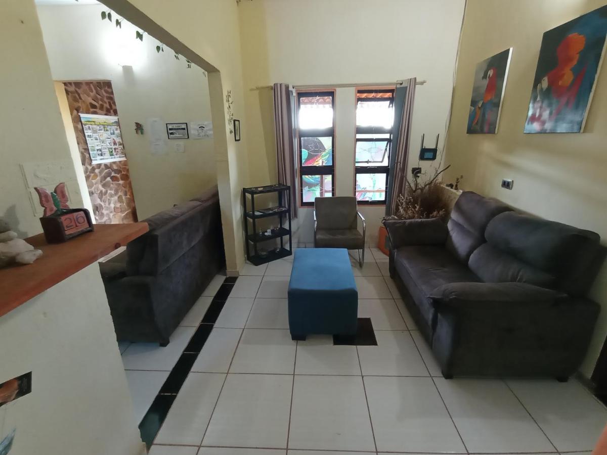 Hostel Do Gui Алту-Параїзу-ді-Гояс Екстер'єр фото